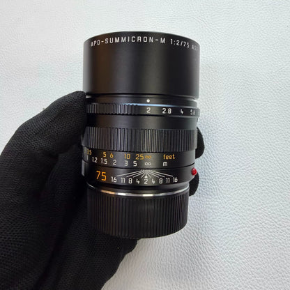 [Pre-owned] Leica APO-Summicron-M 75mm f/2 ASPH — Black (11637)