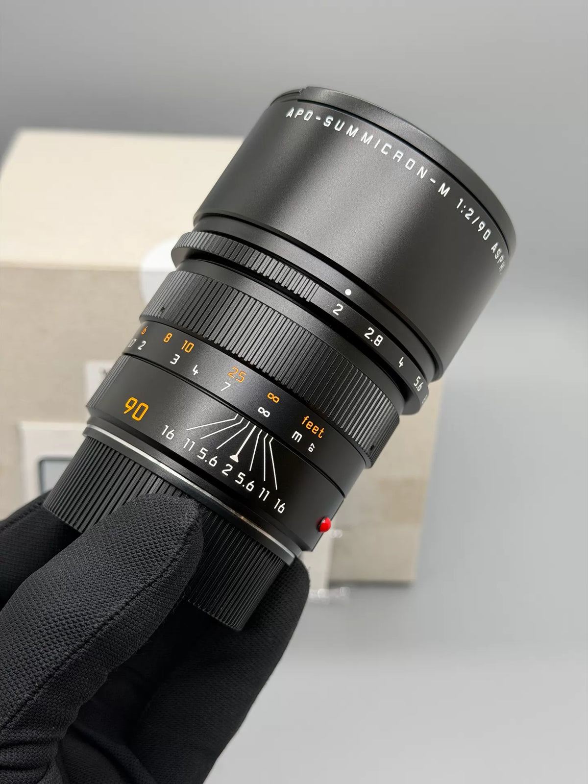 [Pre-owned] Leica APO-Summicron-M 90mm f/2 ASPH Black (11884) — with Box