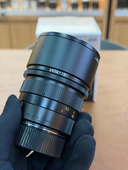 [Pre-owned] Leica APO-Summicron-M 90mm f/2 ASPH Black (11884) — 6-Bit, with Box