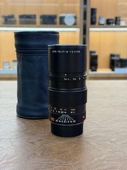 [Pre-owned] Leica APO-Telyt-M 135mm f/3.4 — with Leather Case