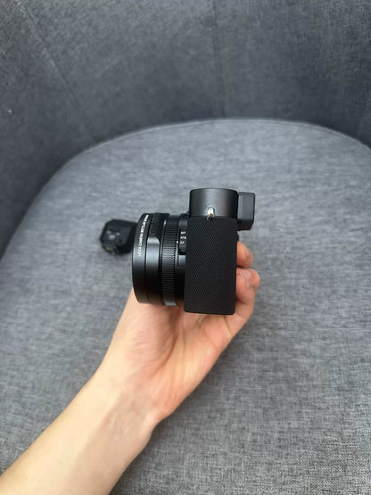 [Pre-owned] Leica D-Lux 7 007 Edition — Numbered, Limited to 1,962 Units