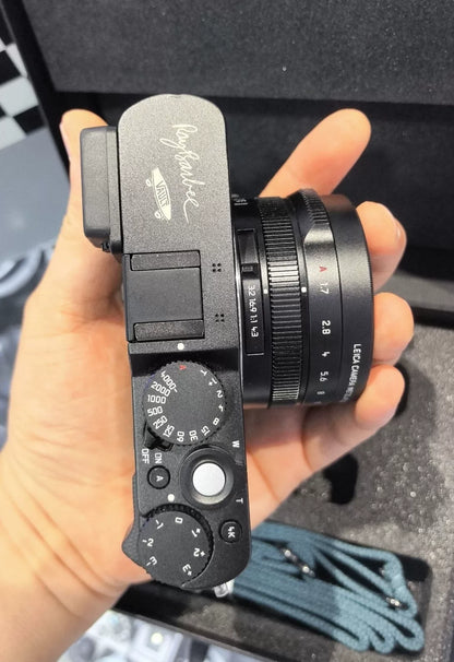 [Pre-owned] Leica D-Lux 7 — Vans x Ray Barbee Edition with Box and Strap