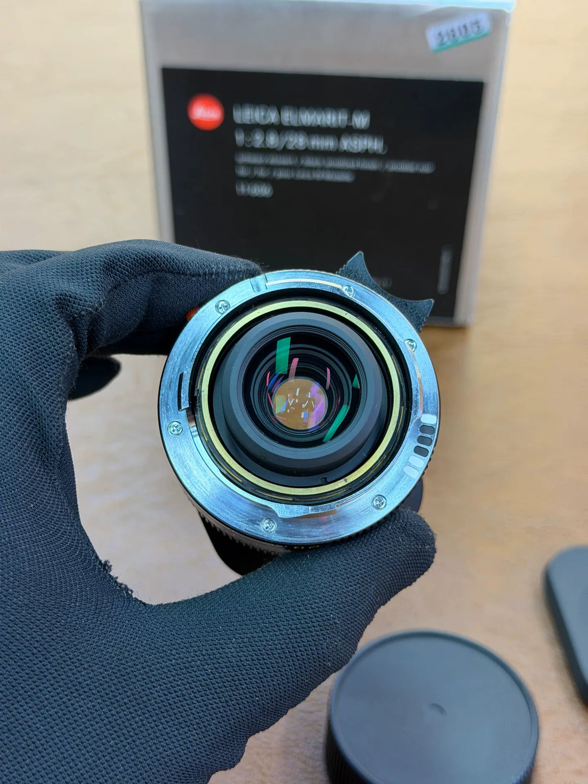 [Pre-owned] Leica Elmarit-M 28mm f/2.8 ASPH (11606) — Complete with Box