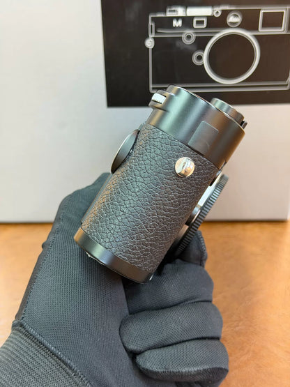 [Pre-owned] Leica M (Typ 240) Black — Body Only with Box