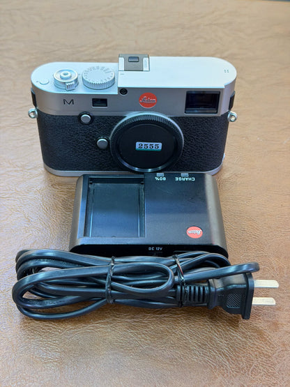[Pre-owned] Leica M (Typ 240) — Silver