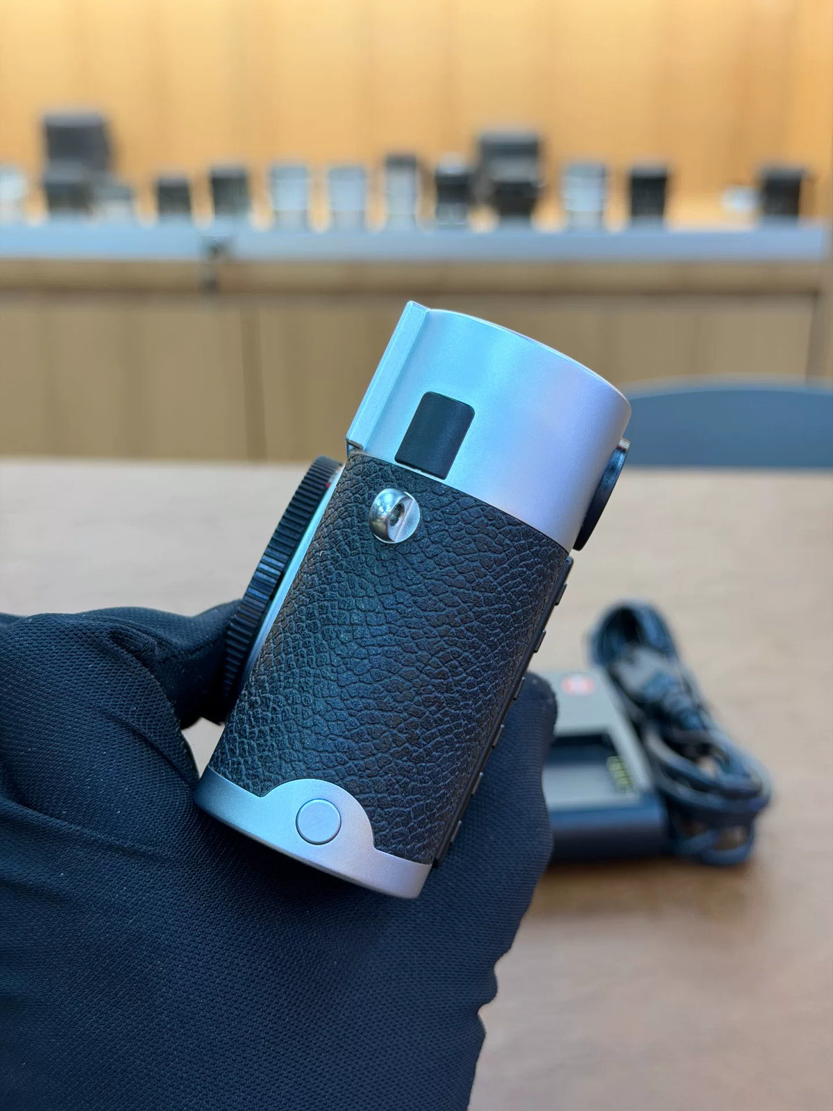 [Pre-owned] Leica M (Typ 240) — Silver