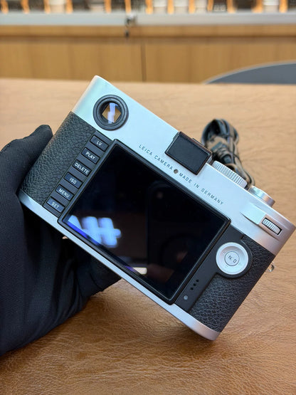 [Pre-owned] Leica M (Typ 240) — Silver