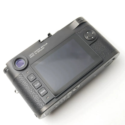 [Pre-owned] Leica M10 Black Chrome — Body with Box