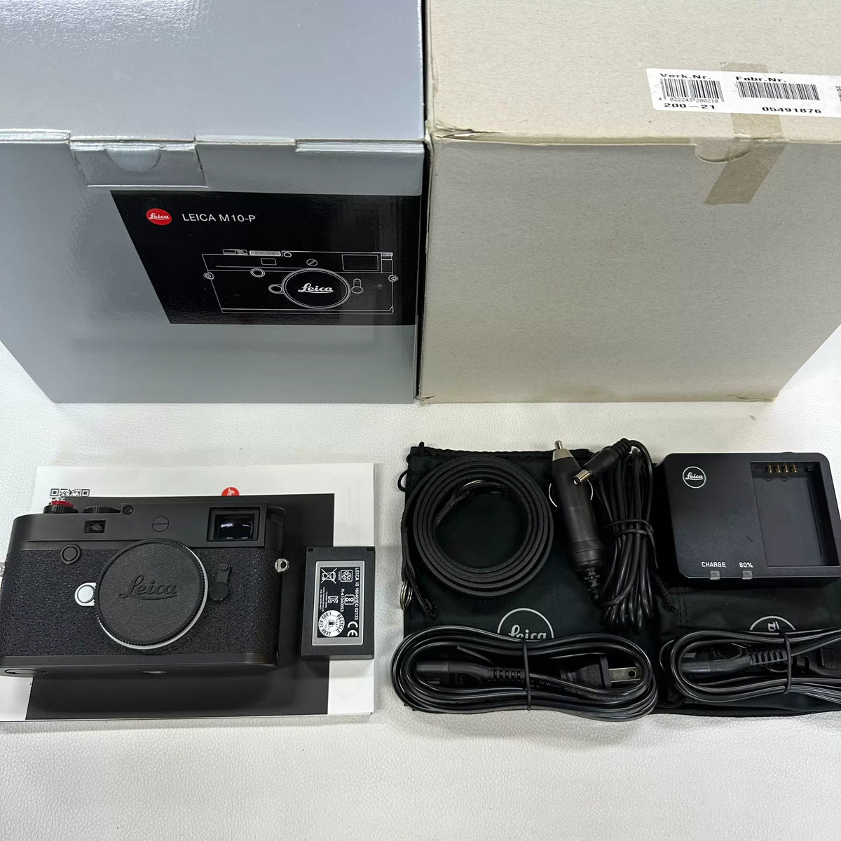 [Pre-owned] Leica M10-P — Body with Box and Accessories