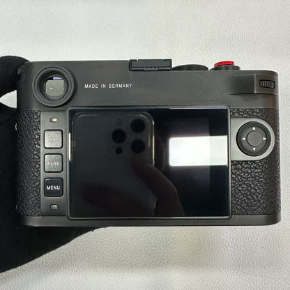 [Pre-owned] Leica M10-P — Body with Box and Accessories