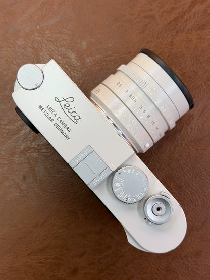 [Pre-owned] Leica M10-P Ghost Edition — Set with 35mm f/1.4 ASPH, No. 094/250