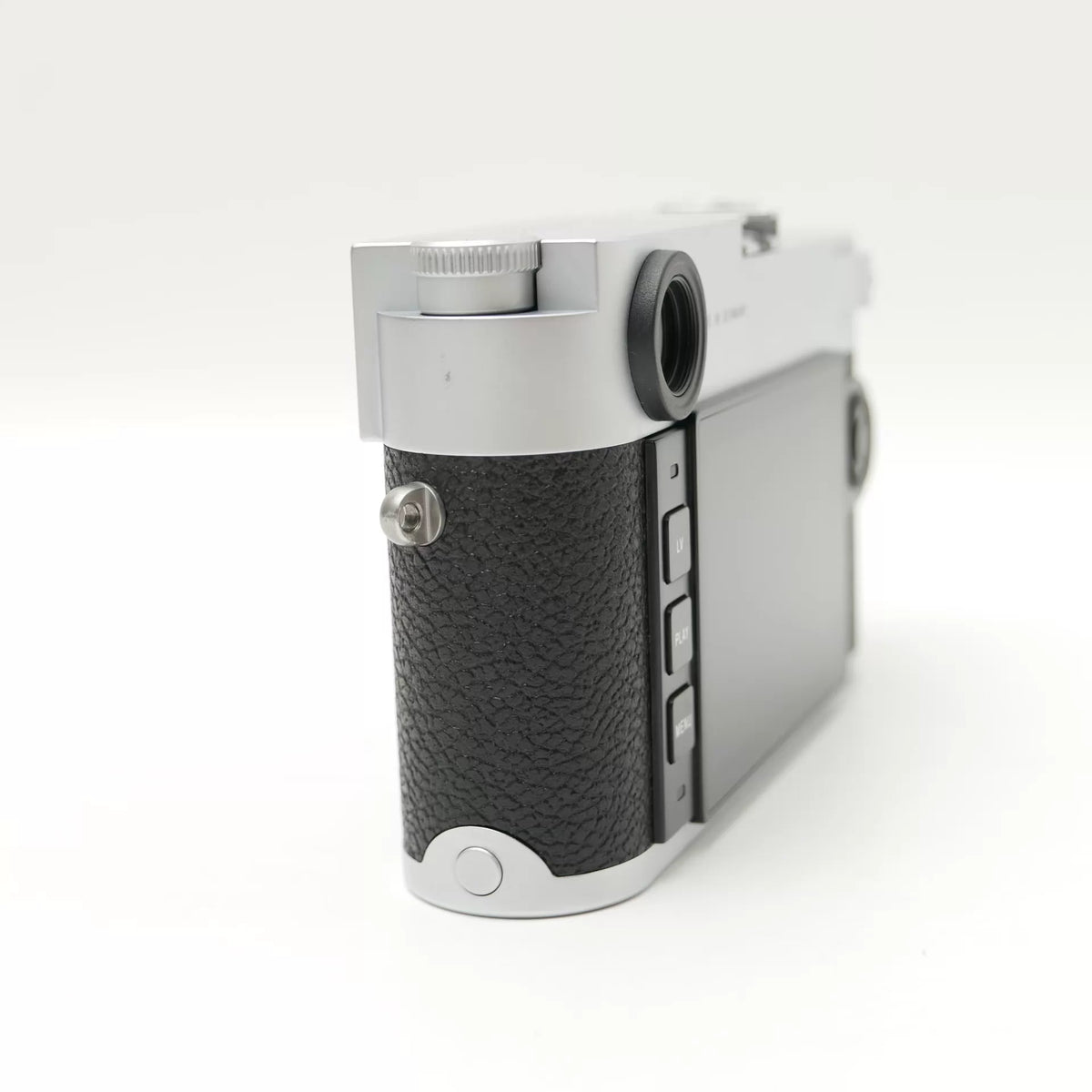 [Pre-owned] Leica M10-P — Body Only, with Battery, Charger and Strap