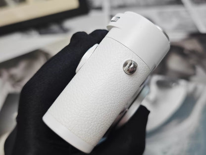 [Pre-owned] Leica M10-P White Edition — Body Only with Box