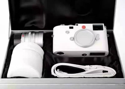 [Pre-owned] Leica M10-P White Edition — Set with Summilux-M 50mm f/1.4 ASPH