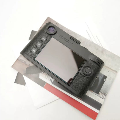 [Pre-owned] Leica M11 Black — Body with Box