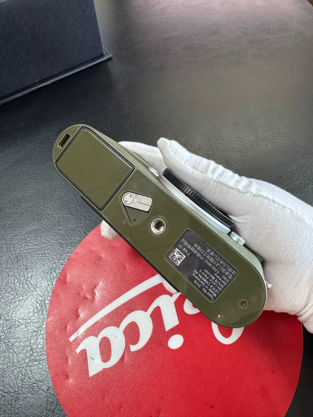 [Pre-owned] Leica M11-P Safari — Body Only with Box