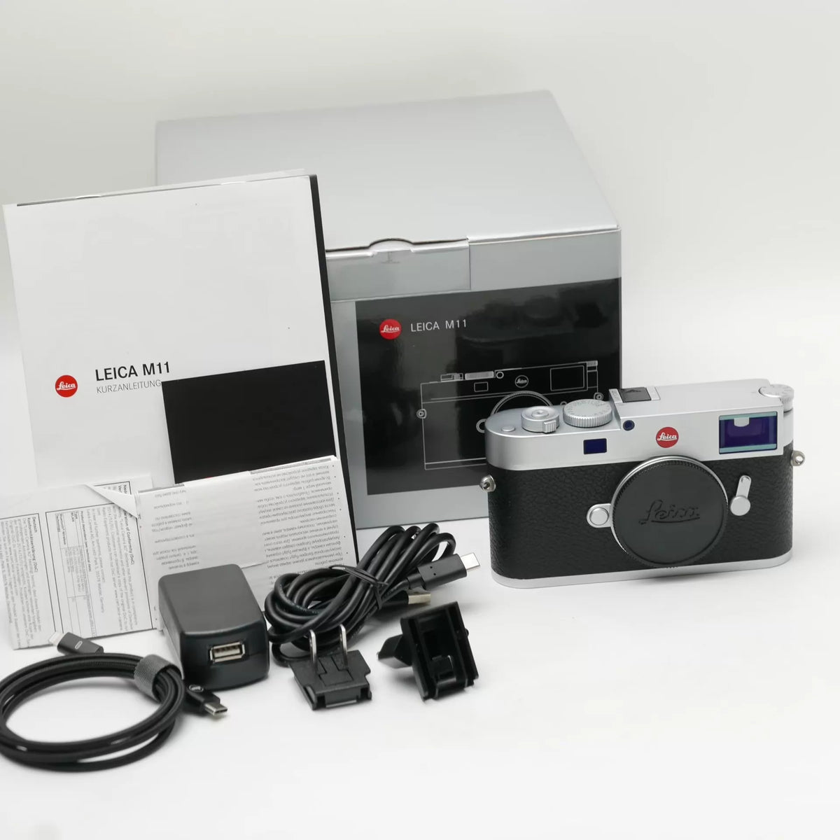 [Pre-owned] Leica M11 Silver — Body with Box