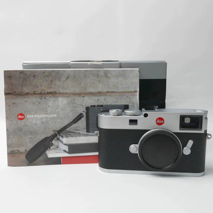 [Pre-owned] Leica M11 Silver — Body with Box