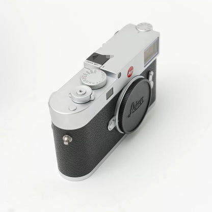 [Pre-owned] Leica M11 Silver — Body with Box