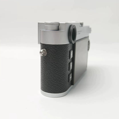 [Pre-owned] Leica M11 Silver — Body with Box
