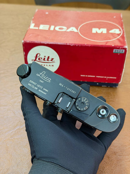 [Pre-owned] Leica M4 50 Jahre Black Chrome — with Matching Box
