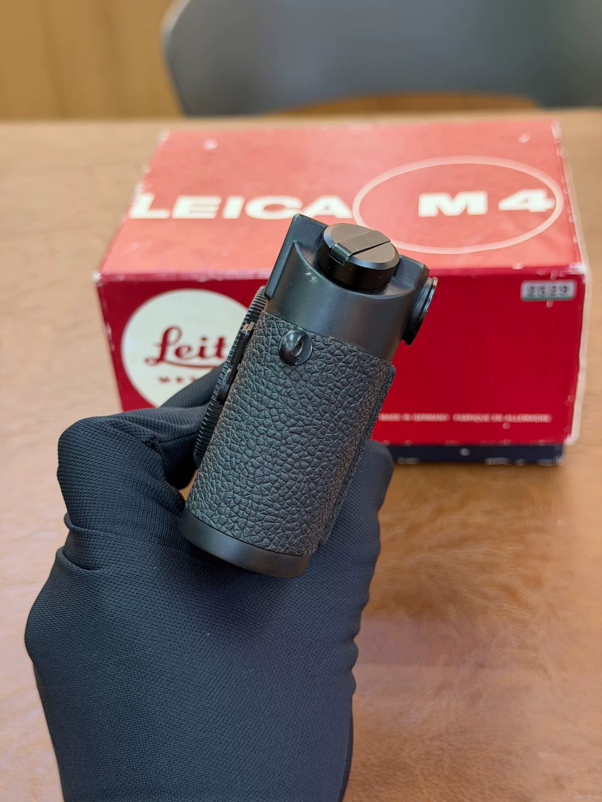 [Pre-owned] Leica M4 50 Jahre Black Chrome — with Matching Box