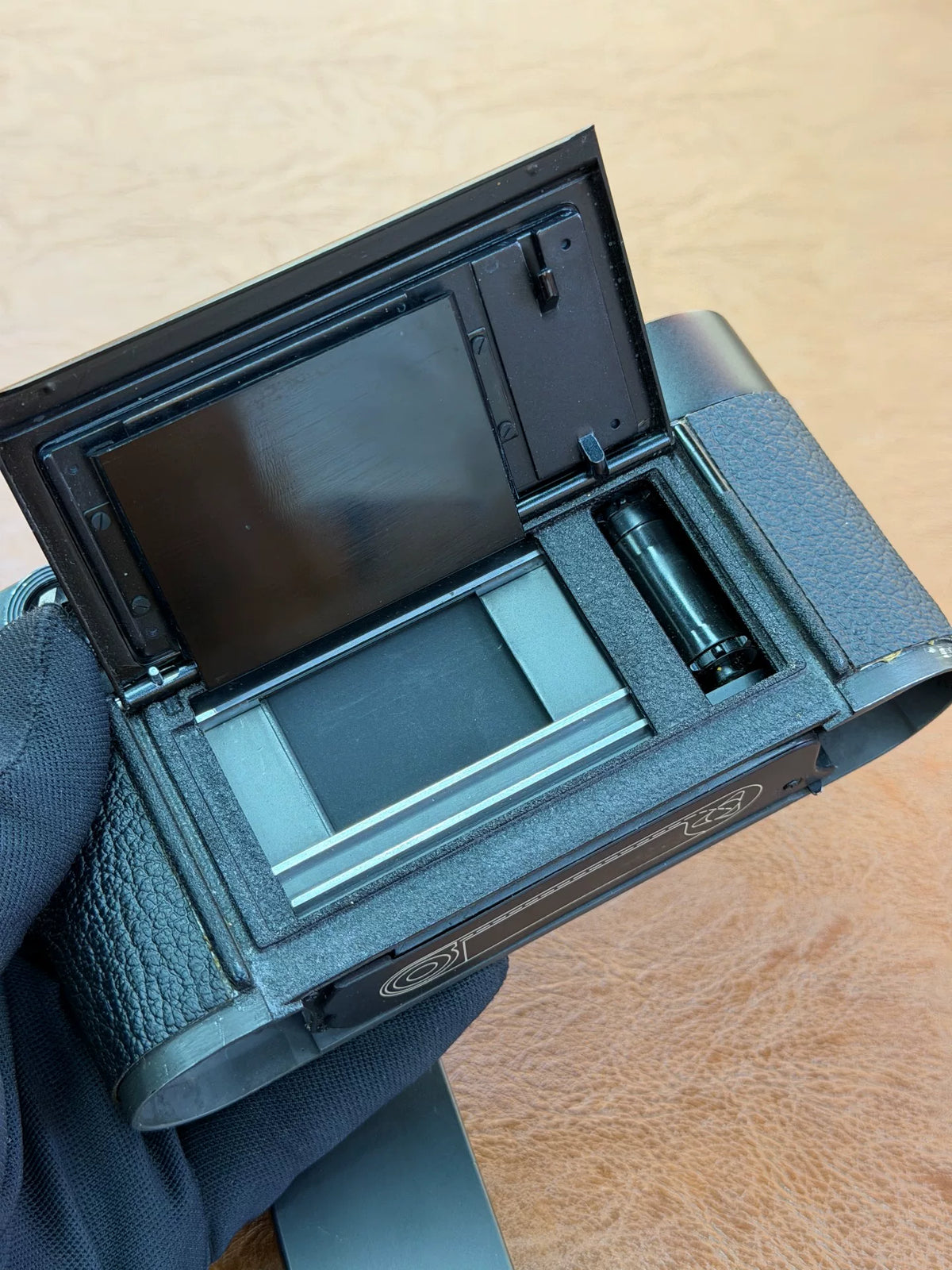 [Pre-owned] Leica M4 — Black Chrome, Recently Serviced