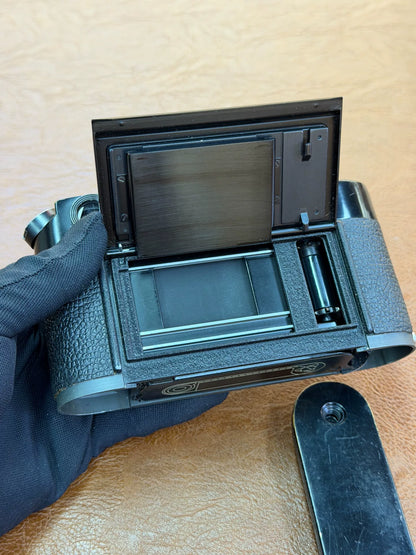 [Pre-owned] Leica M4 — Original Black Paint