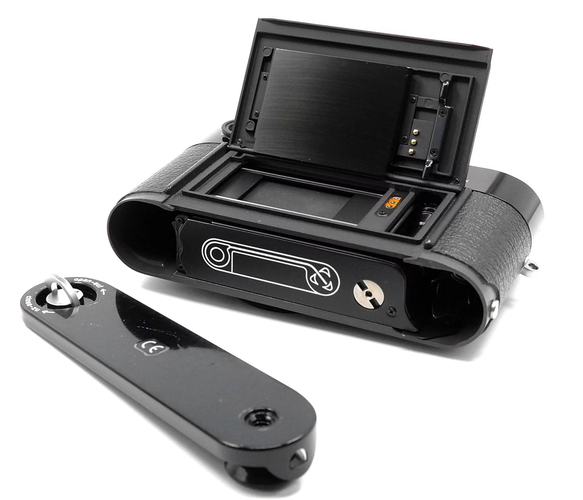 [Pre-owned] Leica M6 0.72 LHSA Special Edition — Black Paint Body, Boxed