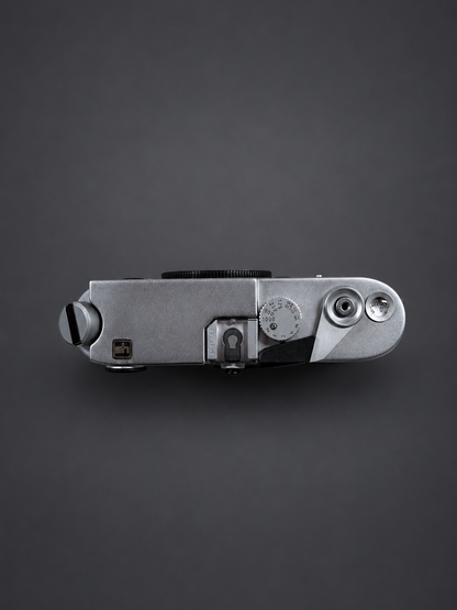 [Pre-owned] Leica M6 Rangefinder Body — Modified Top Badge, with Box