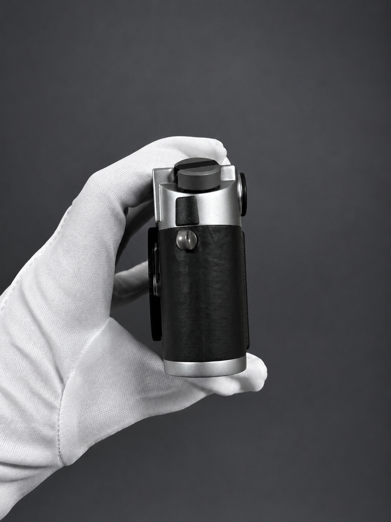 [Pre-owned] Leica M6 Rangefinder Body — Modified Top Badge, with Box