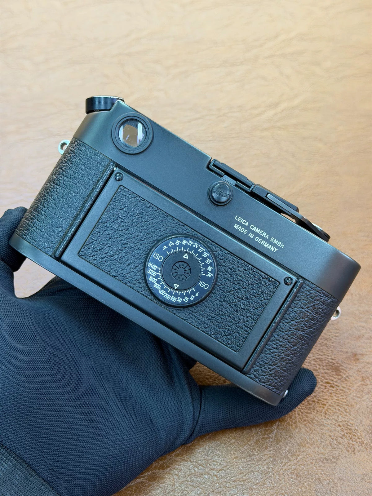 [Pre-owned] Leica M6 Classic Black — Body Only