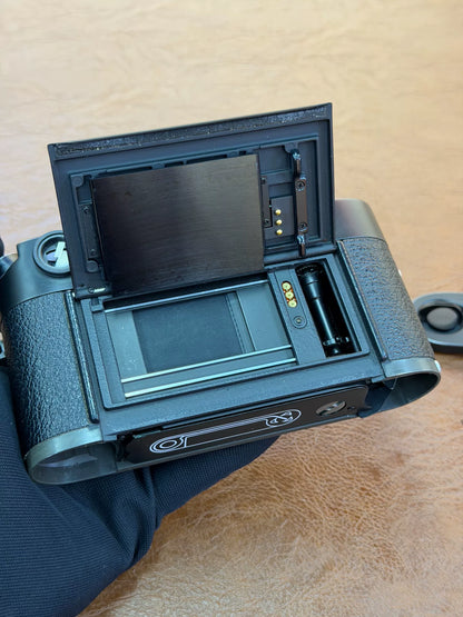 [Pre-owned] Leica M6 Classic Black — Body Only