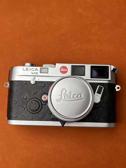 [Pre-owned] Leica M6 Danish Royal Wedding Edition — with 35mm f/2, Wooden Box