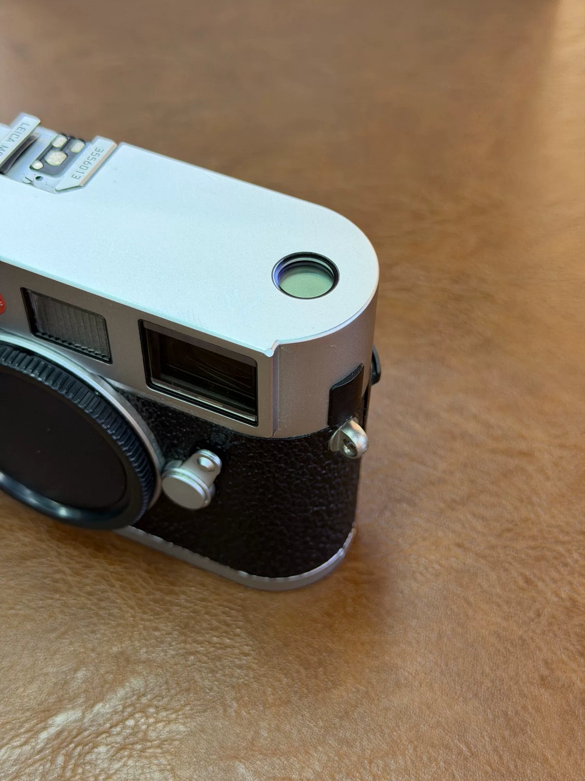 [Pre-owned] Leica M8.2 — Silver, with Box