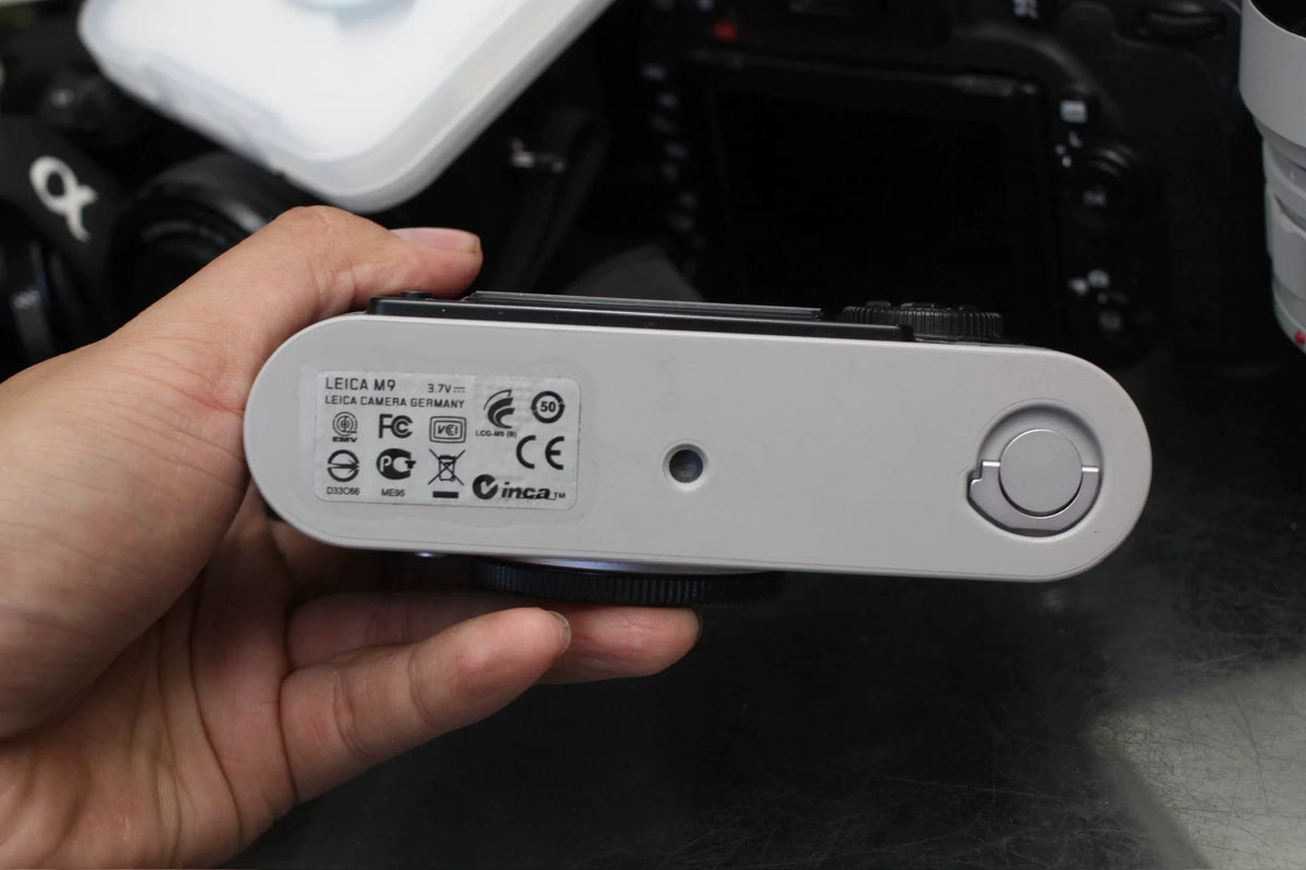[Pre-owned] Leica M9 — Repainted Grey, Body with Battery and Charger