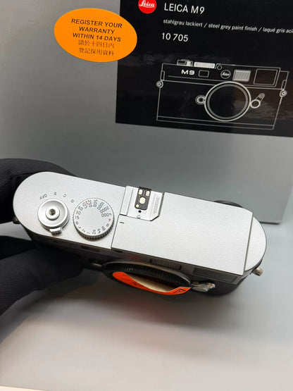 [Pre-owned] Leica M9 Steel Grey — Complete with Box