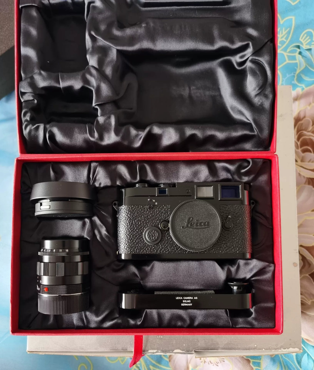 [Unused] Leica MP-3 LHSA Special Edition — Black Paint Set with 50mm f/1.4 and Leicavit