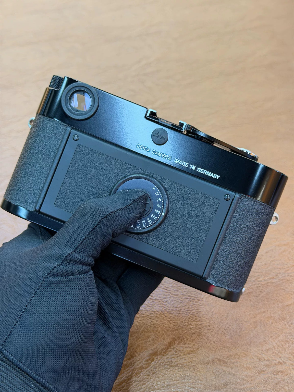 [Pre-owned] Leica MP Black Paint — Body Only