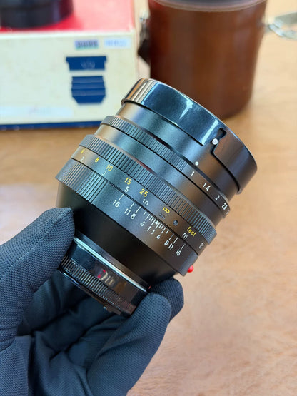 [Pre-owned] Leica Noctilux-M 50mm f/1.0 (E58) — with Original Box and Hood