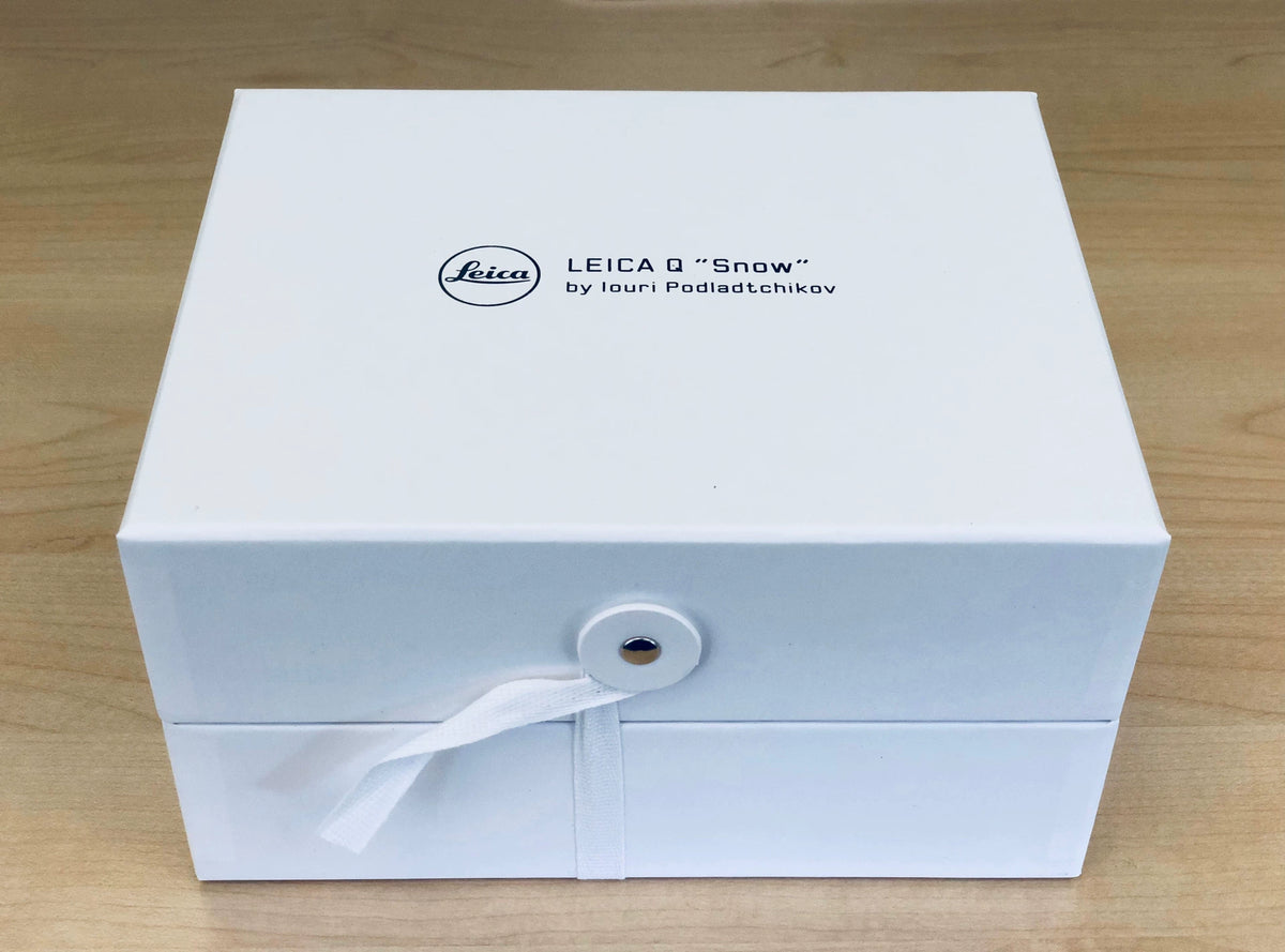 [Pre-owned] Leica Q (Typ 116) Snow White Limited Edition — Full Set