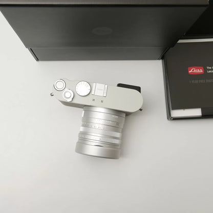 [Pre-owned] Leica Q2 "Ghost" by Hodinkee — Limited Edition with Box