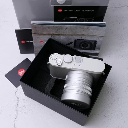 [Pre-owned] Leica Q2 "Ghost" by Hodinkee — Limited Edition, Boxed