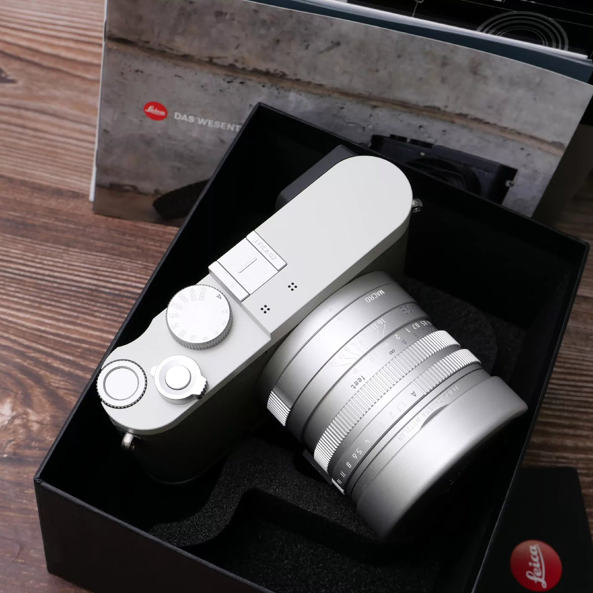 [Pre-owned] Leica Q2 "Ghost" by Hodinkee — Limited Edition, Boxed