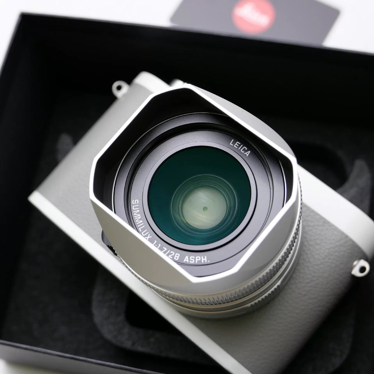 [Pre-owned] Leica Q2 "Ghost" by Hodinkee — Limited Edition, Boxed