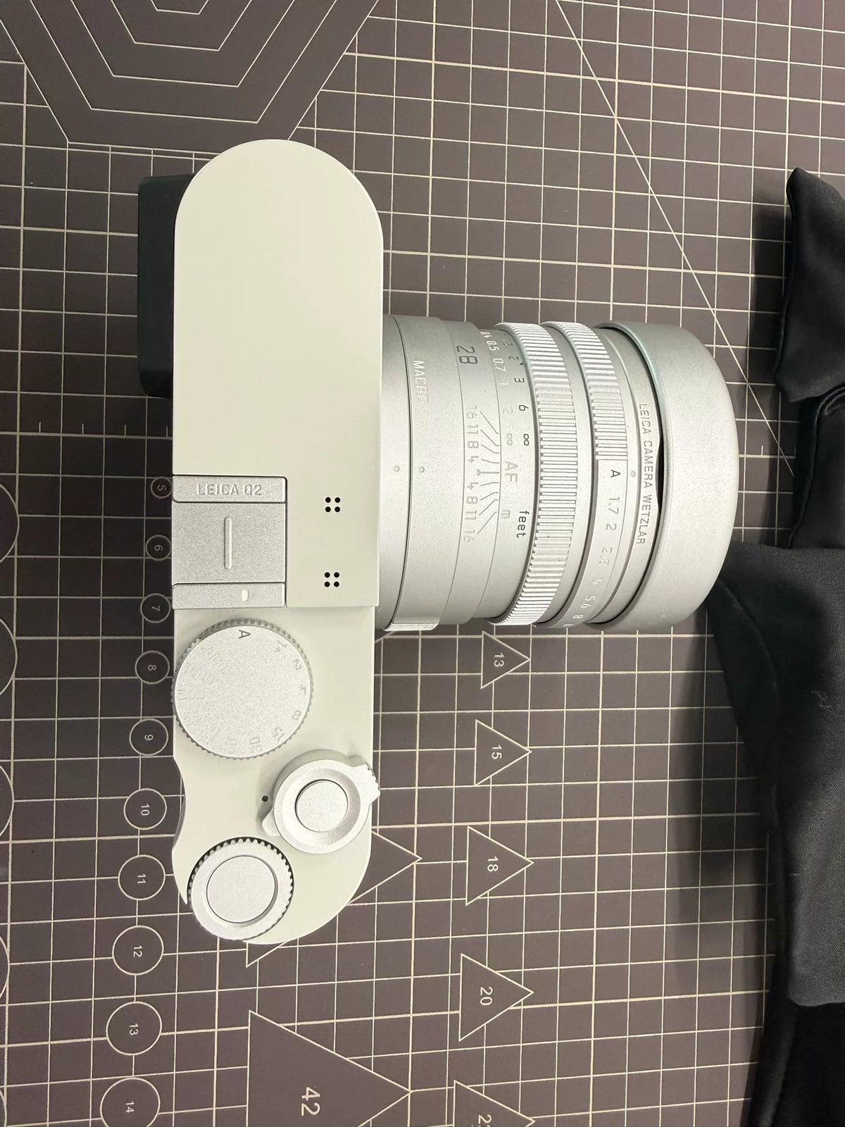 [Unused] Leica Q2 "Ghost" by Hodinkee — Full Set with Extras