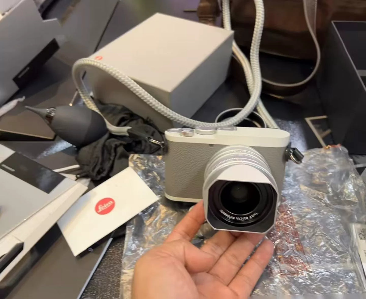 [Pre-owned] Leica Q2 Ghost by Hodinkee — Limited Edition, with Accessory Bundle