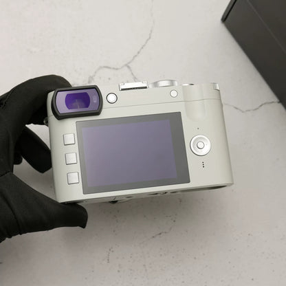 [Pre-owned] Leica Q2 "Ghost" by Hodinkee — Limited Edition with Box