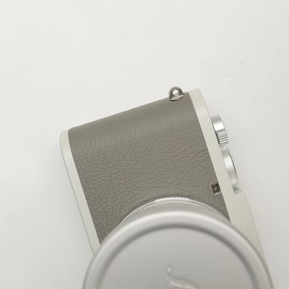 [Pre-owned] Leica Q2 "Ghost" by Hodinkee — Limited Edition with Box