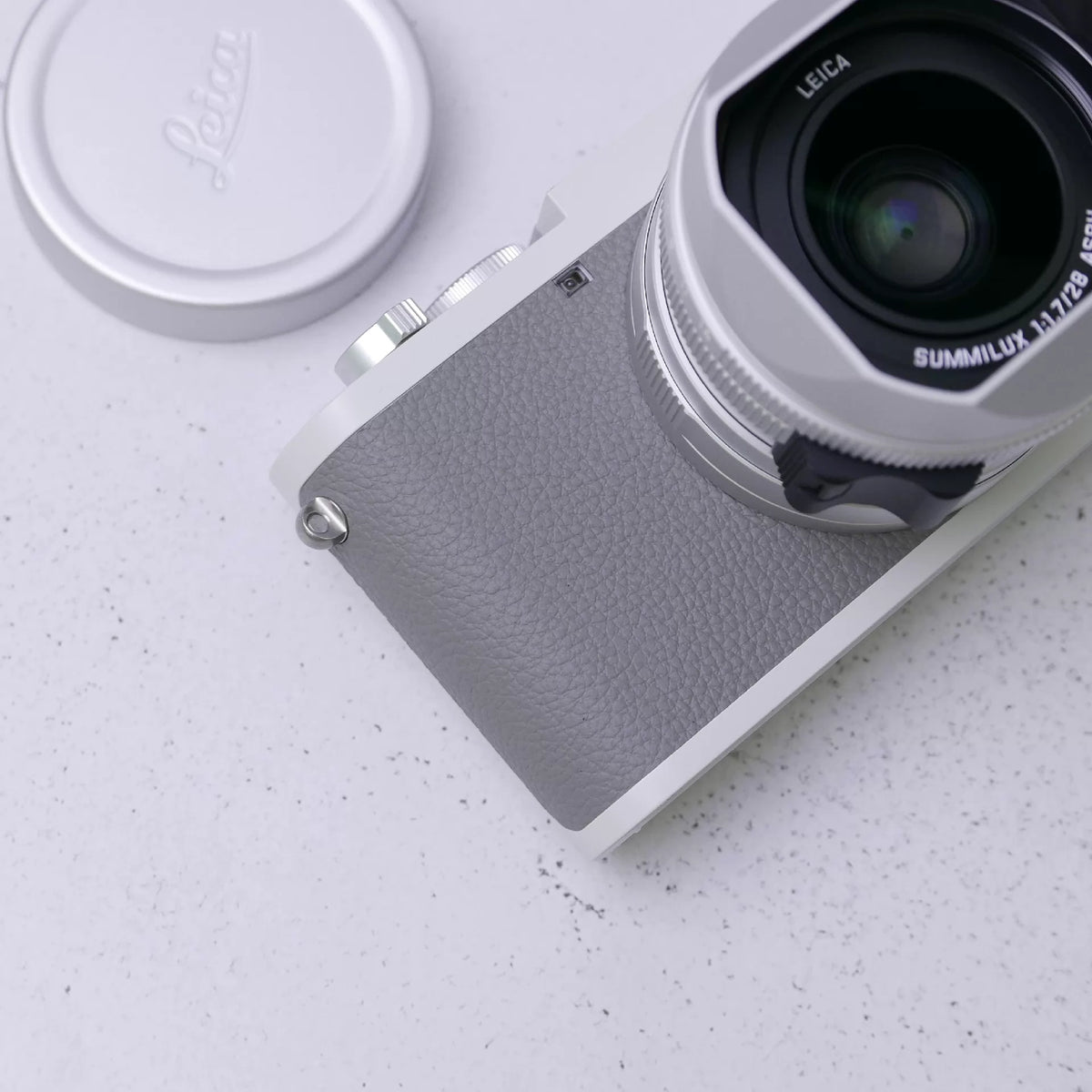 [Pre-owned] Leica Q2 "Ghost" by Hodinkee — Limited Edition, Boxed
